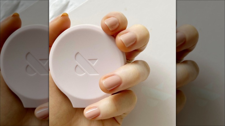 Poppy nail tool