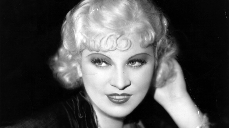 Mae West portrait photo