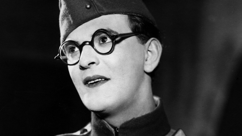 Harold Lloyd in round glasses