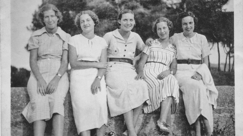 1930s women