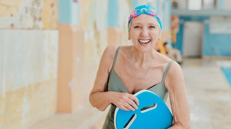 Woman going swimming