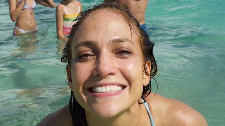 Jennifer Lopez beach water