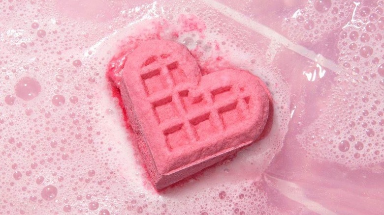 Heart-shaped shower bomb