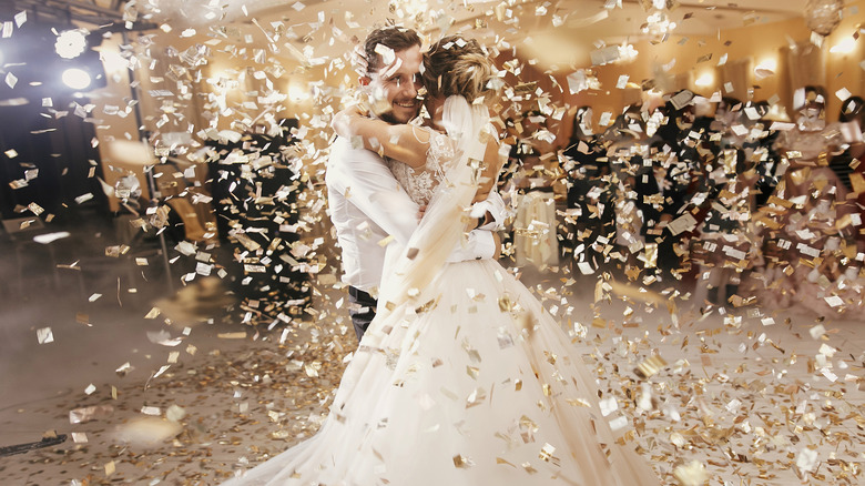 couple dancing at wedding