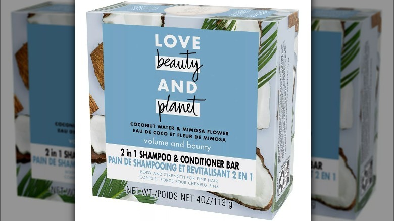 Box of 2-in-1 shampoo bar 