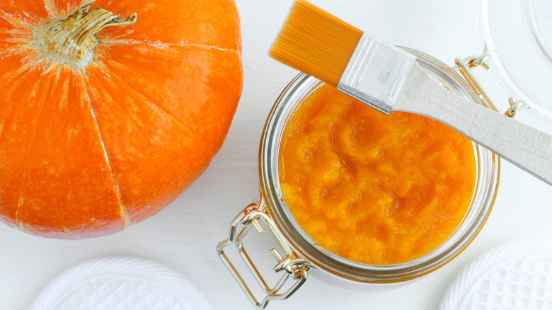 Pumkin facial mask