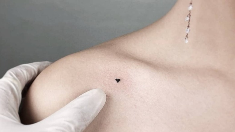 tiny heart tattoo shoulder 