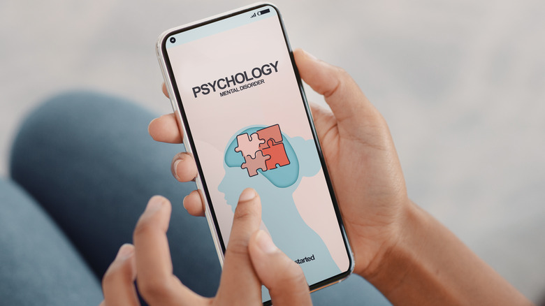 Phone screen that says "psychology"