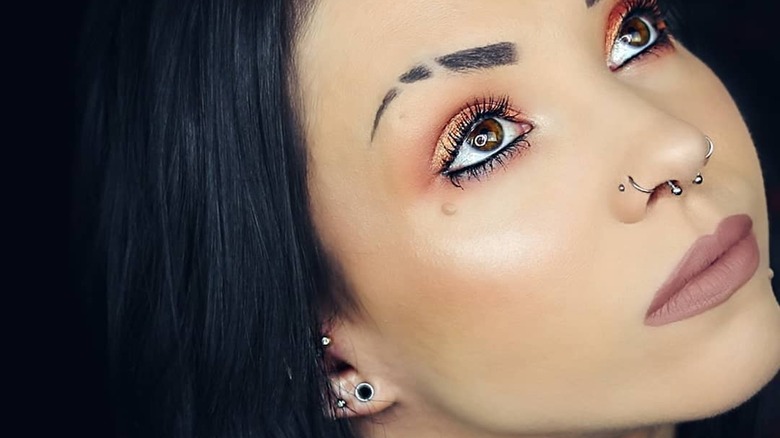 woman with slit brows