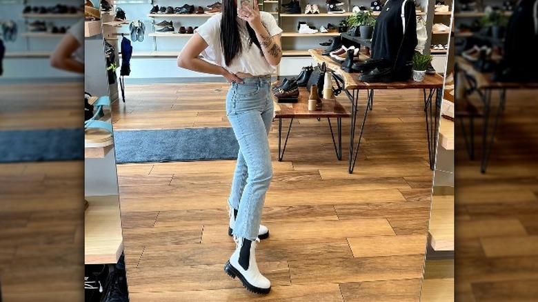 jeans and tshirt white ankle boots