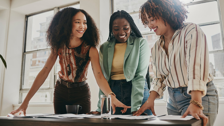 working women in office