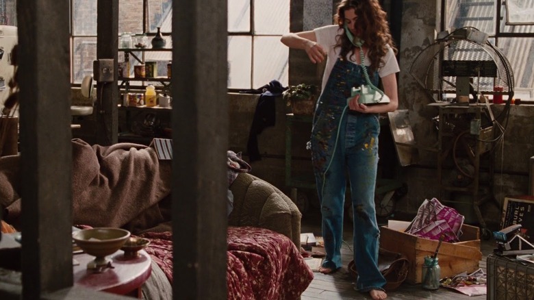 Anne Hathaway as Maggie Murdock in "Love & Other Drugs"