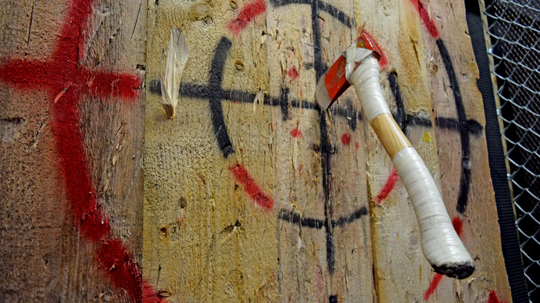 axe throwing