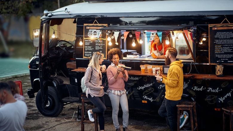 mobile bar