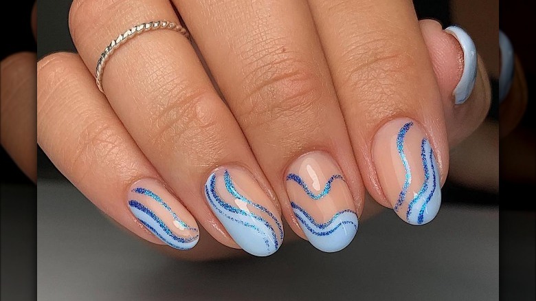 blue swirl manicure