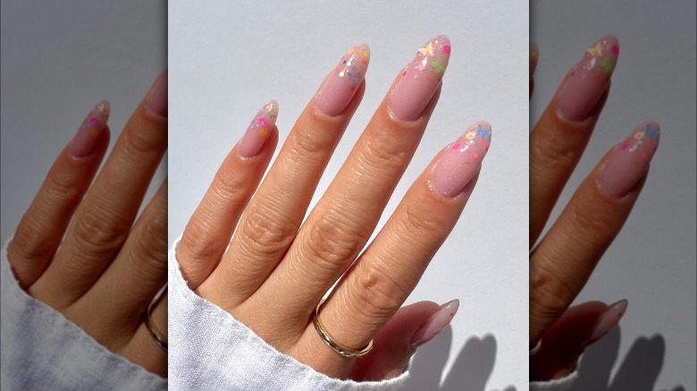 Barbiecore glitter nails