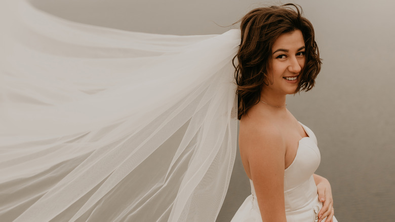 Bride with short waves