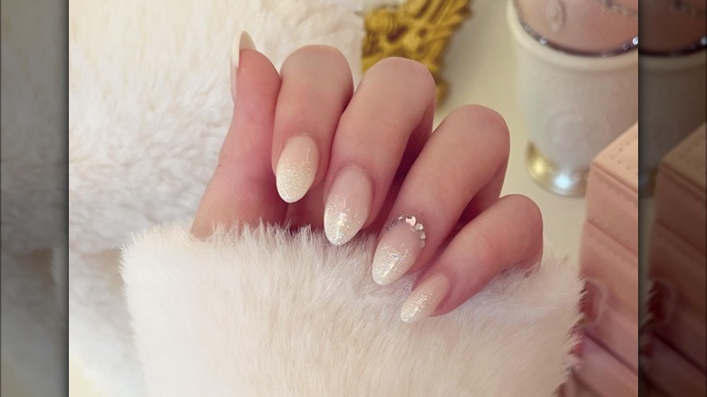 Frosty white ombré manicure