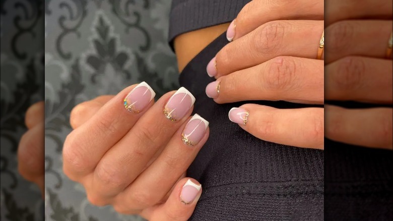 glitter cuff french manicure