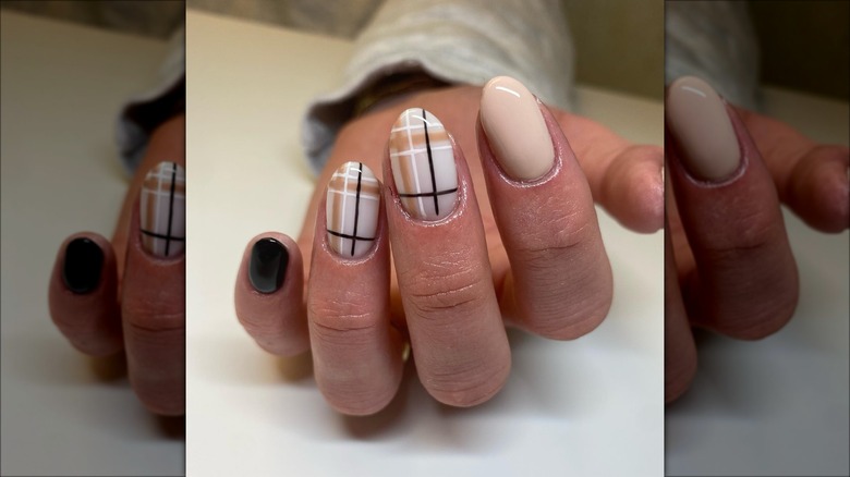 Nude checkered nail design