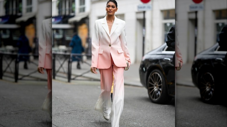 woman wearing gradient suit