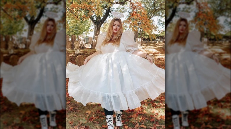 Woman white ruffled Selkie dress