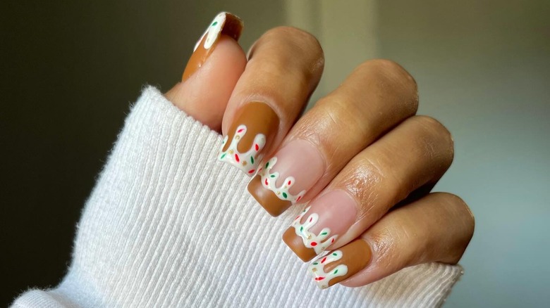 Iced gingerbread nails