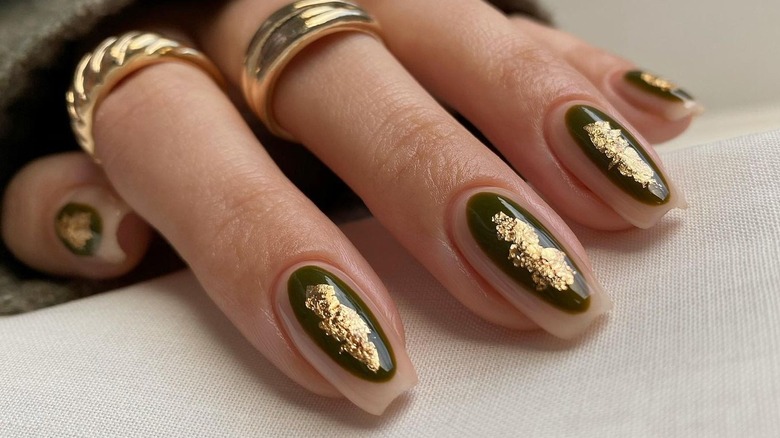gold foil nail design