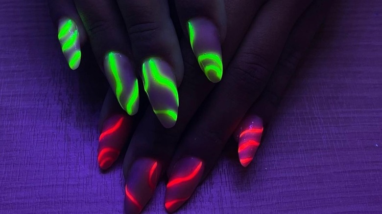 Glow-in-the dark nail art