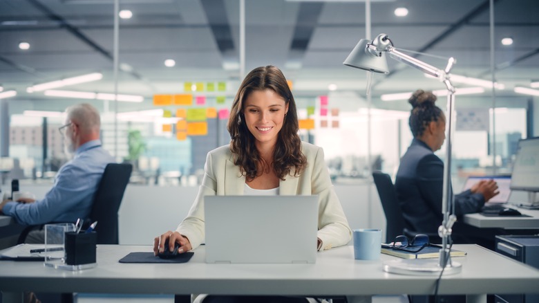 businesswoman working at desk