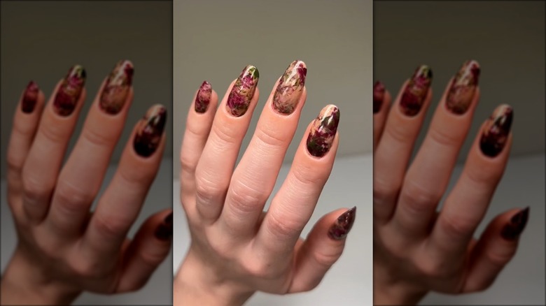 Abstract maroon nail art