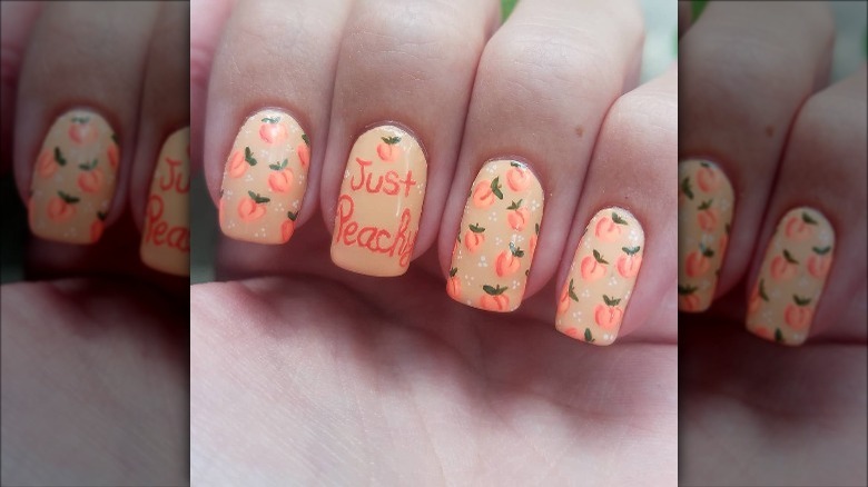 Cartoon peach nails