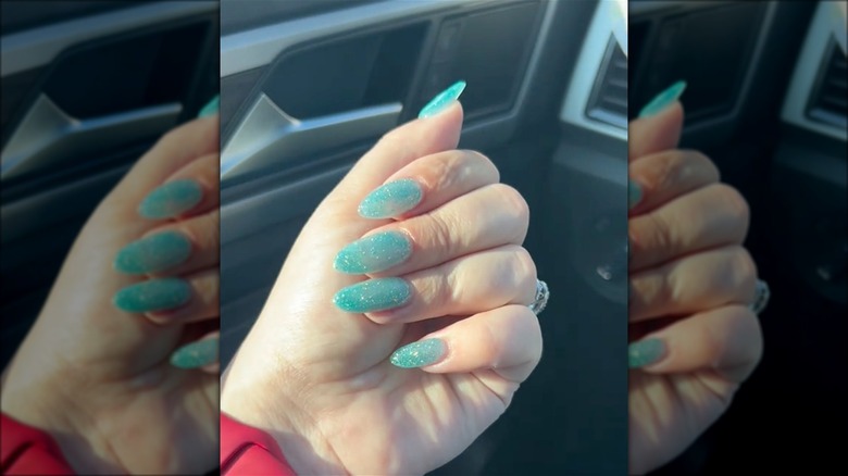 Sugary blue nails