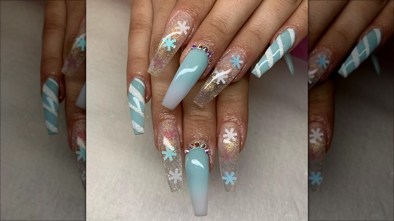 Holiday snowflake nails