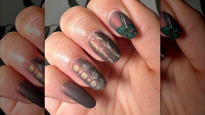 Forest manicure