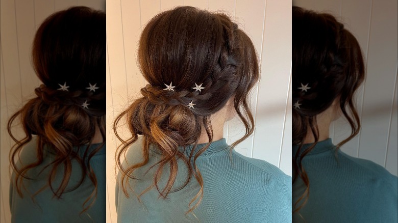 Chignon with small star hair pins