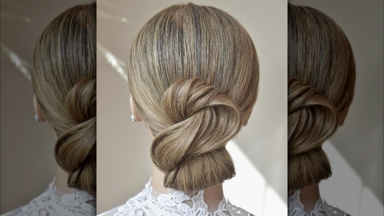 Twisted modern chignon