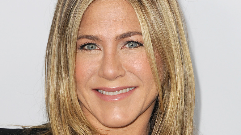 Jennifer Aniston plastic surgery