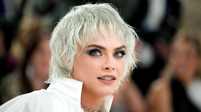 Cara Delevingne short shag haircut