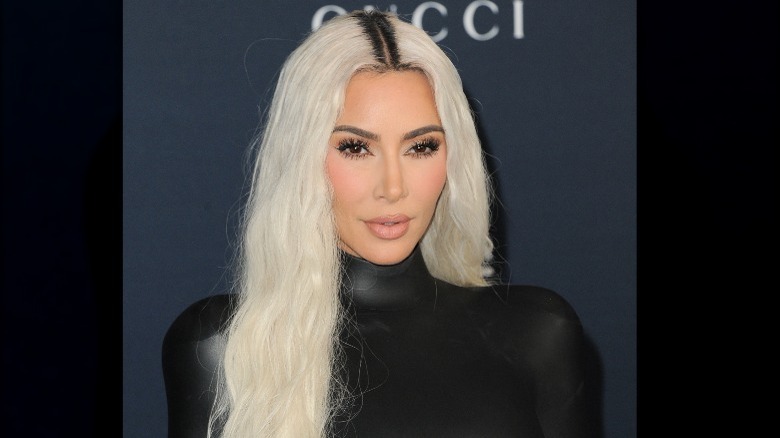 Kim Kardashian beach wave hairstyle