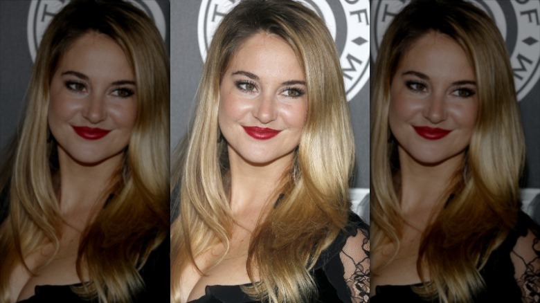 Shailene Woodley's blond hair