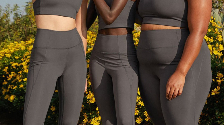 Girlfriend Collective high-rise leggings.