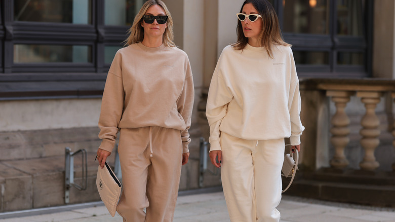 Sweats, Elevated  Comfortable outfits, Stylish loungewear, Casual chic  style