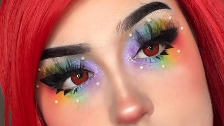 Rainbow eyeshadow look with pearls