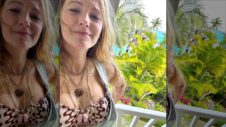 Blake Lively tropical no-makeup selfie