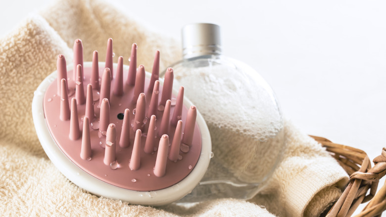 shampoo scalp massager