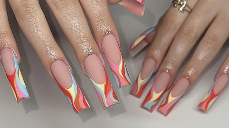 long swirl nails