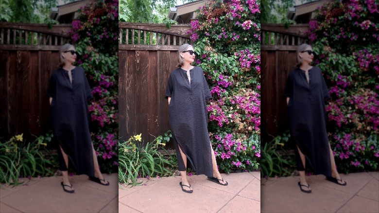 woman wearing black caftan