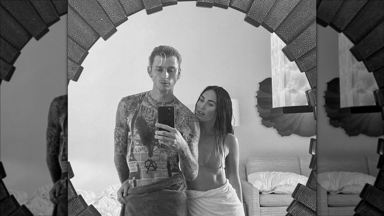 Megan Fox MGK no makeup selfie