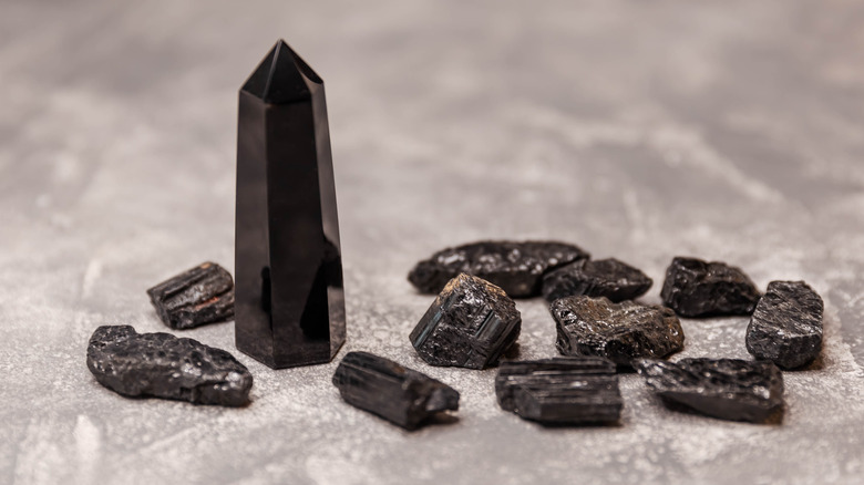 Obsidian crystal point